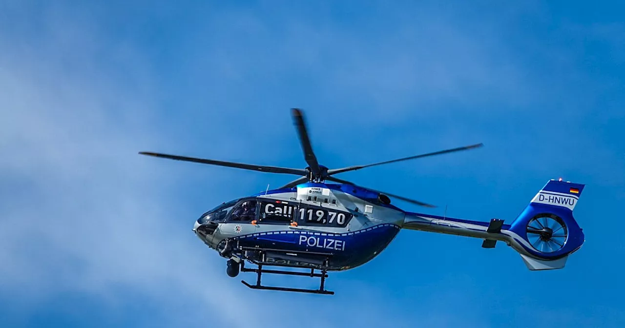 Alarmhubschrauber der Polizei kreist in der Nacht über Bielefeld: Das war der Grund