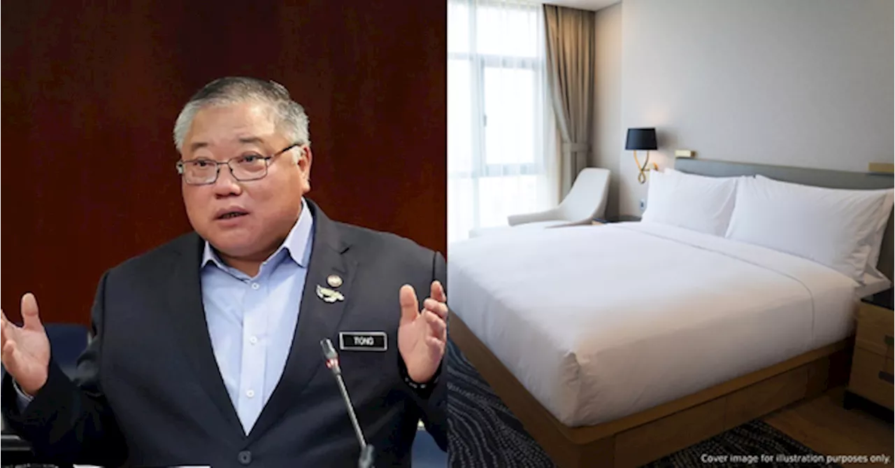 Tourism Minister Urges Hotels To Implement 2PM Check-In & 1PM Check-Out Times