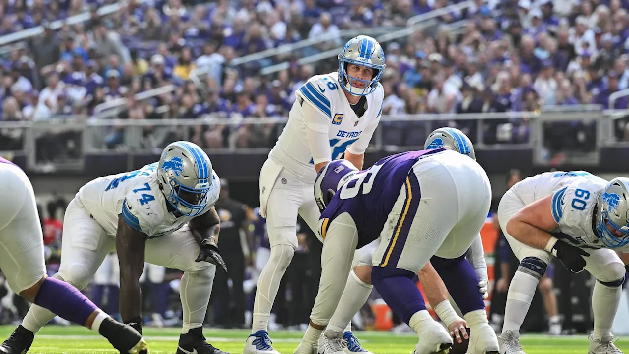 Brian Flores and the Vikings' defense have a Lions problem