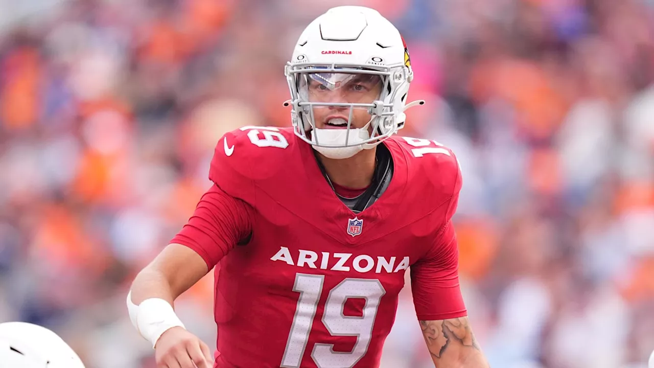 Las Vegas Raiders Sign Arizona Cardinals QB