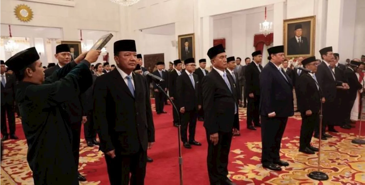 Indonesia's Prabowo swears in new Cabinet with key holdovers