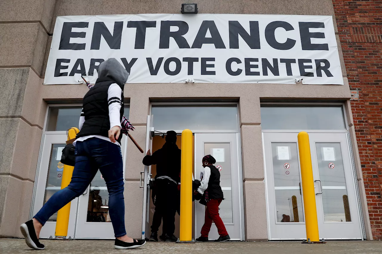 Cómo el voto anticipado se ha hecho tan generalizado (y tan politizado)