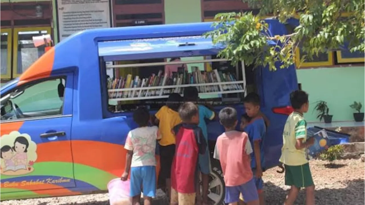 Perjuangan Eko Cahyono Turunkan Angka Buta Huruf di Jatim Lewat Perpustakaan Keliling