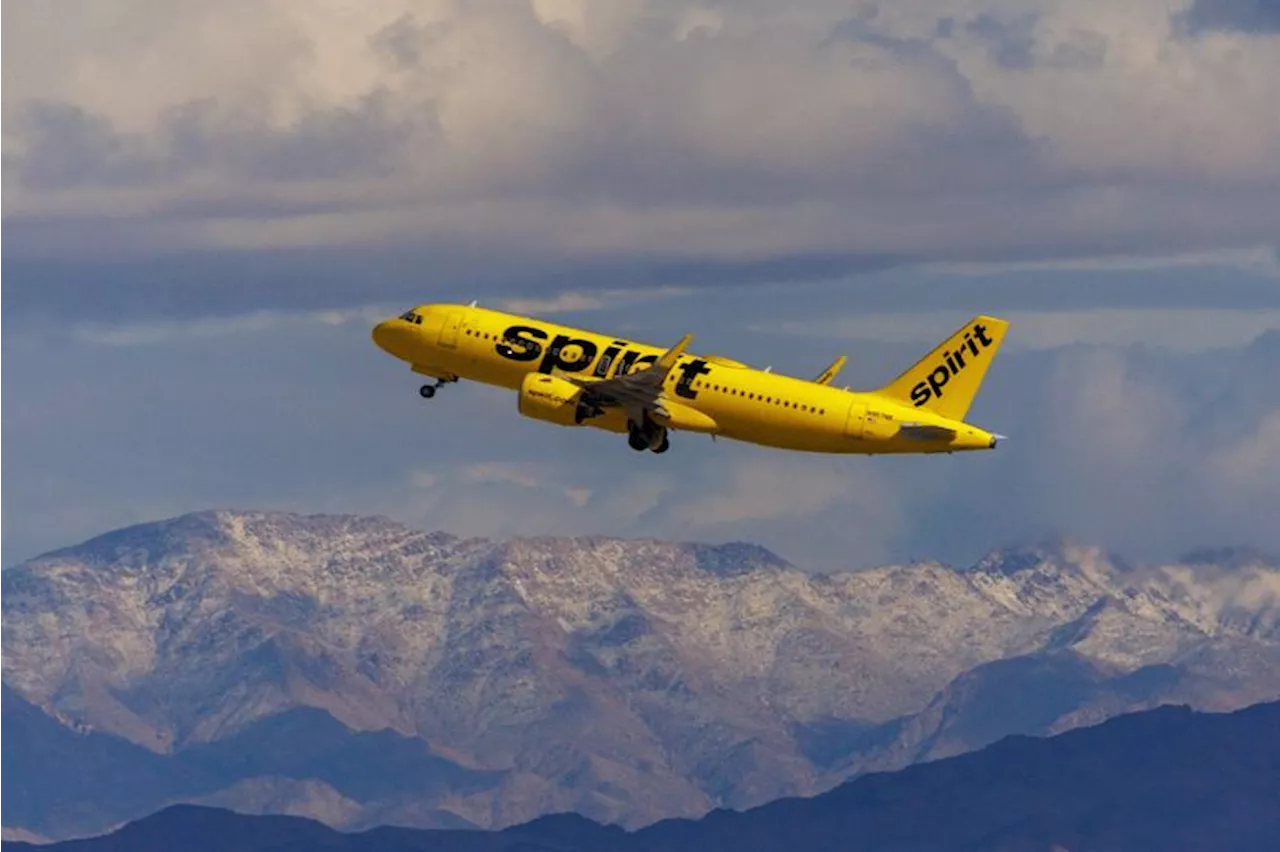 Spirit Airlines shares jump 46% on extension to debt refinancing deadline