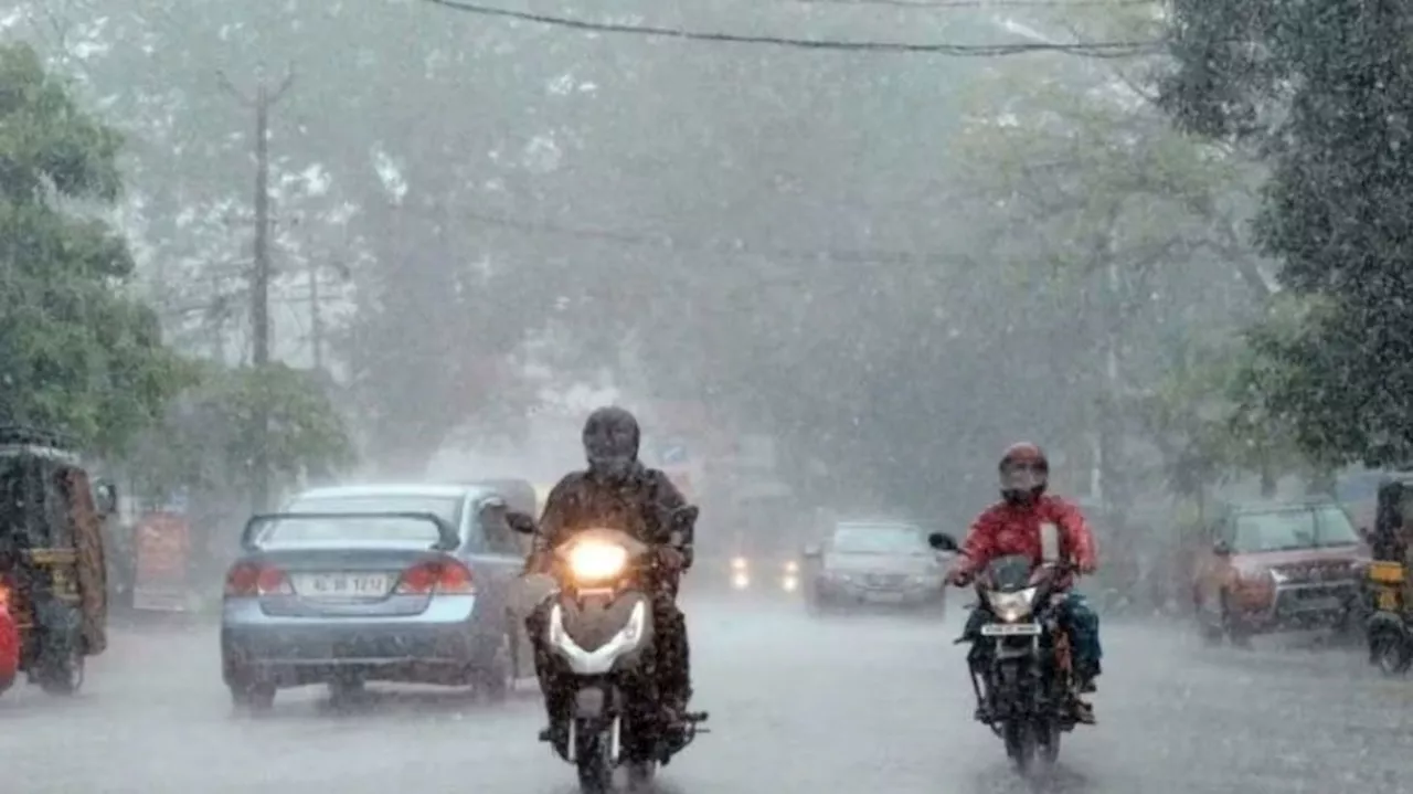 Kerala Rain Alert: സംസ്ഥാനത്ത് ഇന്ന് ശക്തമായ മഴ മുന്നറിയിപ്പ്; 2 ജില്ലകളിൽ യെല്ലോ അലർട്ട്, തീരദേശങ്ങളിൽ ഓറഞ്ച് അലർട്ടുണ്ട്!