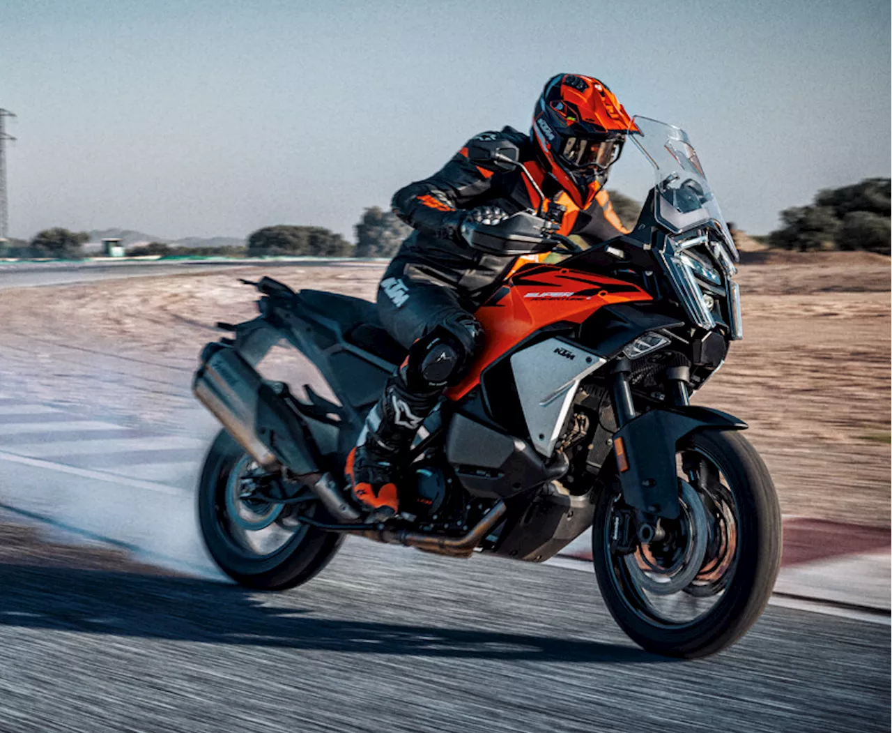 NUOVA KTM 1390 SUPER ADVENTURE S EVO 202