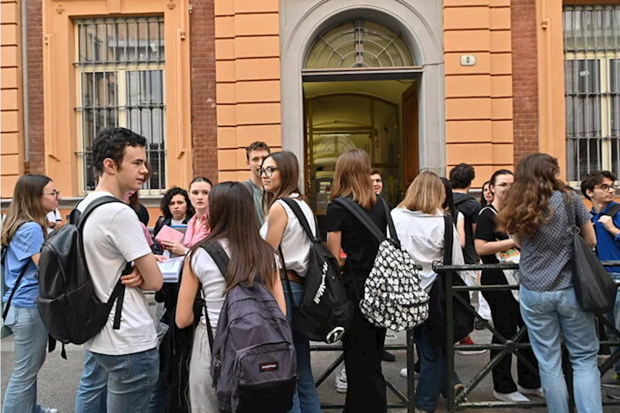 Scambi studenti all'estero tornano a livelli pre-pandemia,studio