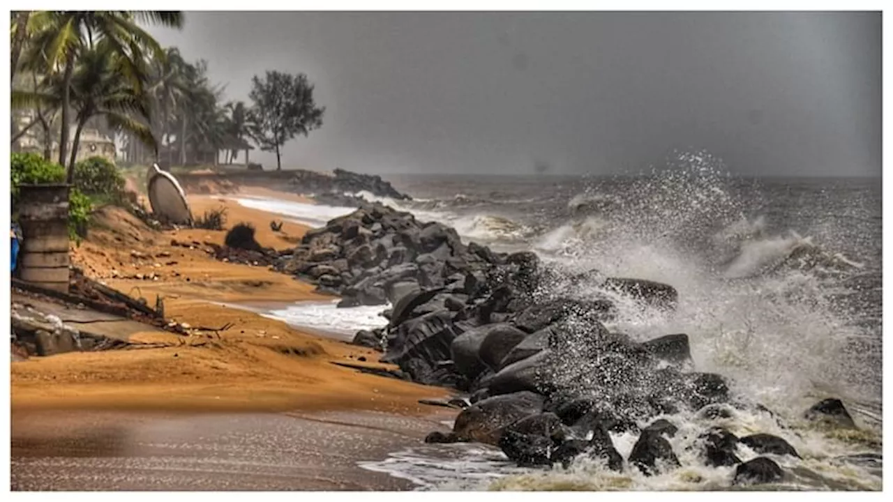 Cyclone: चक्रवाती तूफान दाना को लेकर अलर्ट, ओडिशा-बंगाल में मचा सकता है तबाही, स्कूल-कॉलेज बंद रखने का आदेश