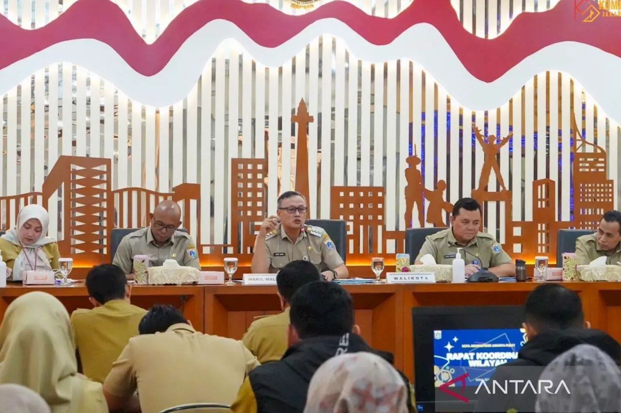 Pemkot Jakpus wajibkan pemilih pemula nonton debat Pilkada Jakarta