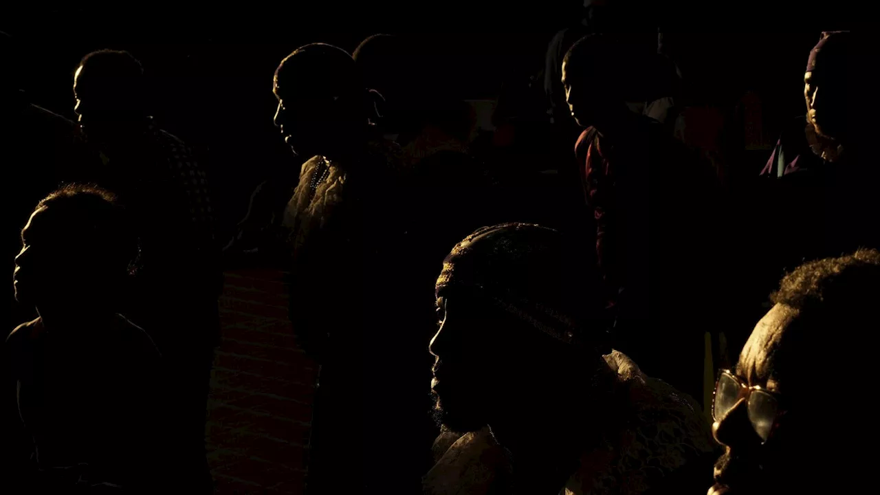 In annual religious pilgrimage, Panamanians crawl to reach the Black Christ of Portobelo