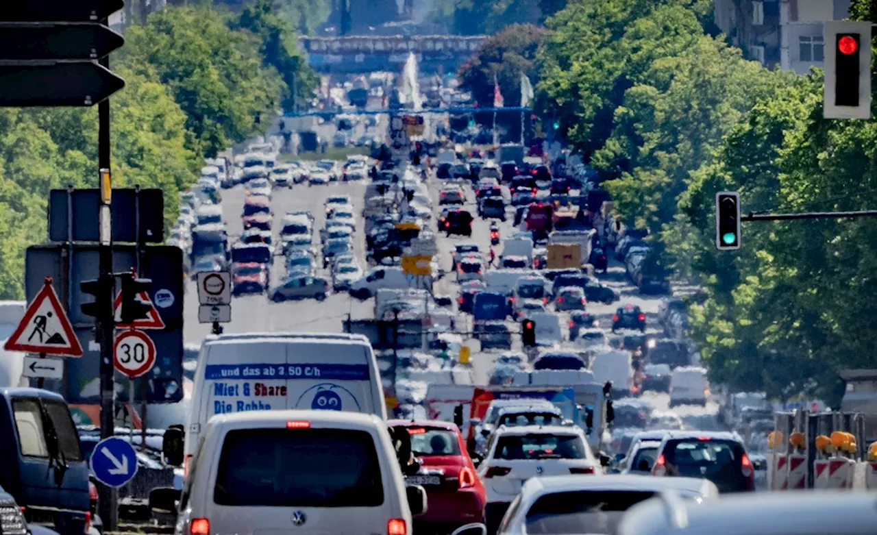 Verkehr in Berlin am Mittwoch: Änderungen bei der BVG und Straßensperrungen