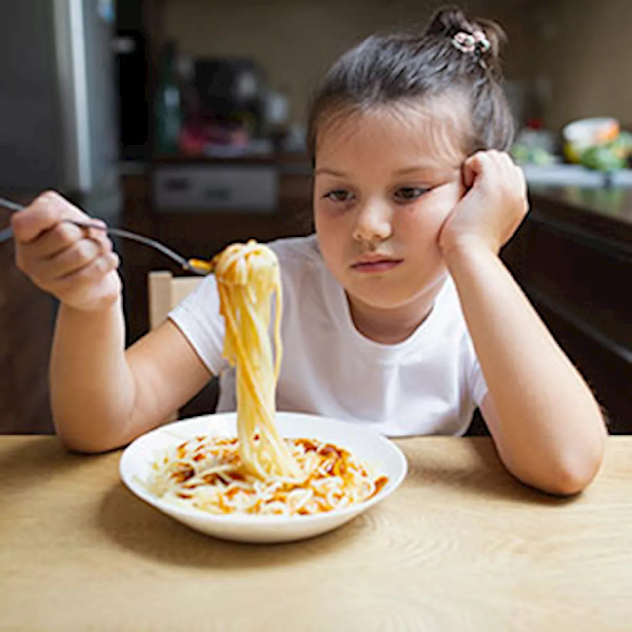 Woman’s Daughter’s School Serves Only Halal Meat, Woman Wants Them To Serve More Options