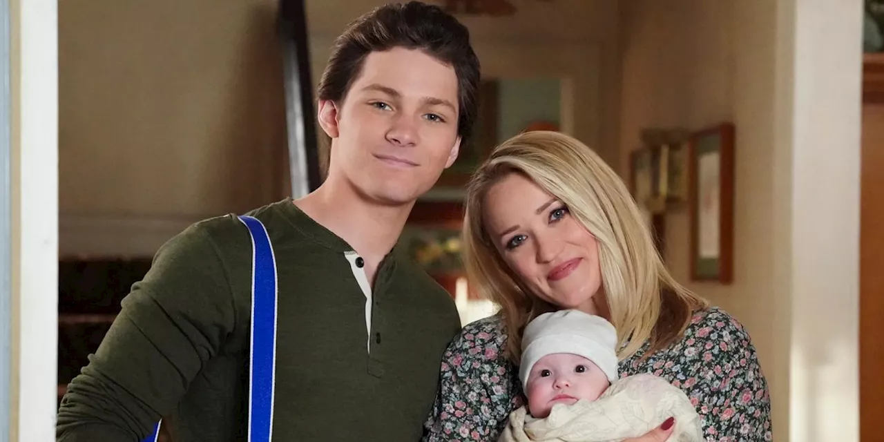 'Young Sheldon' Spin-Off Shows The Coopers Arriving for Thanksgiving in New Images