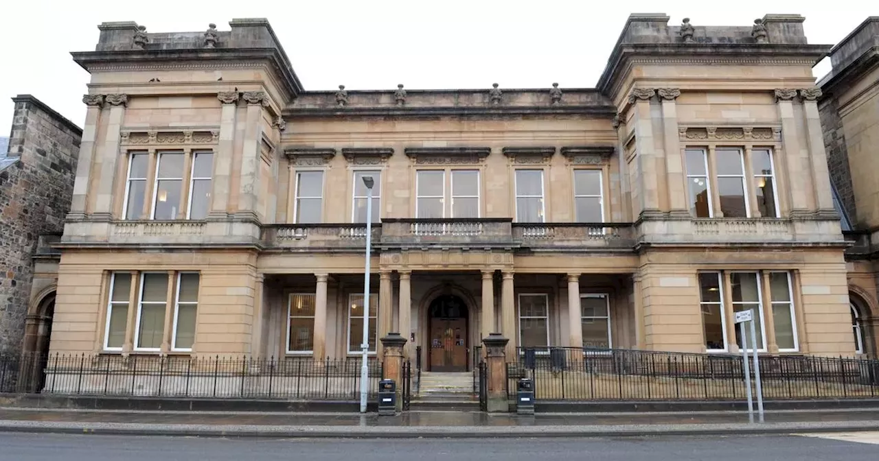 Johnstone man avoids jail after recent spate of taxi break-ins