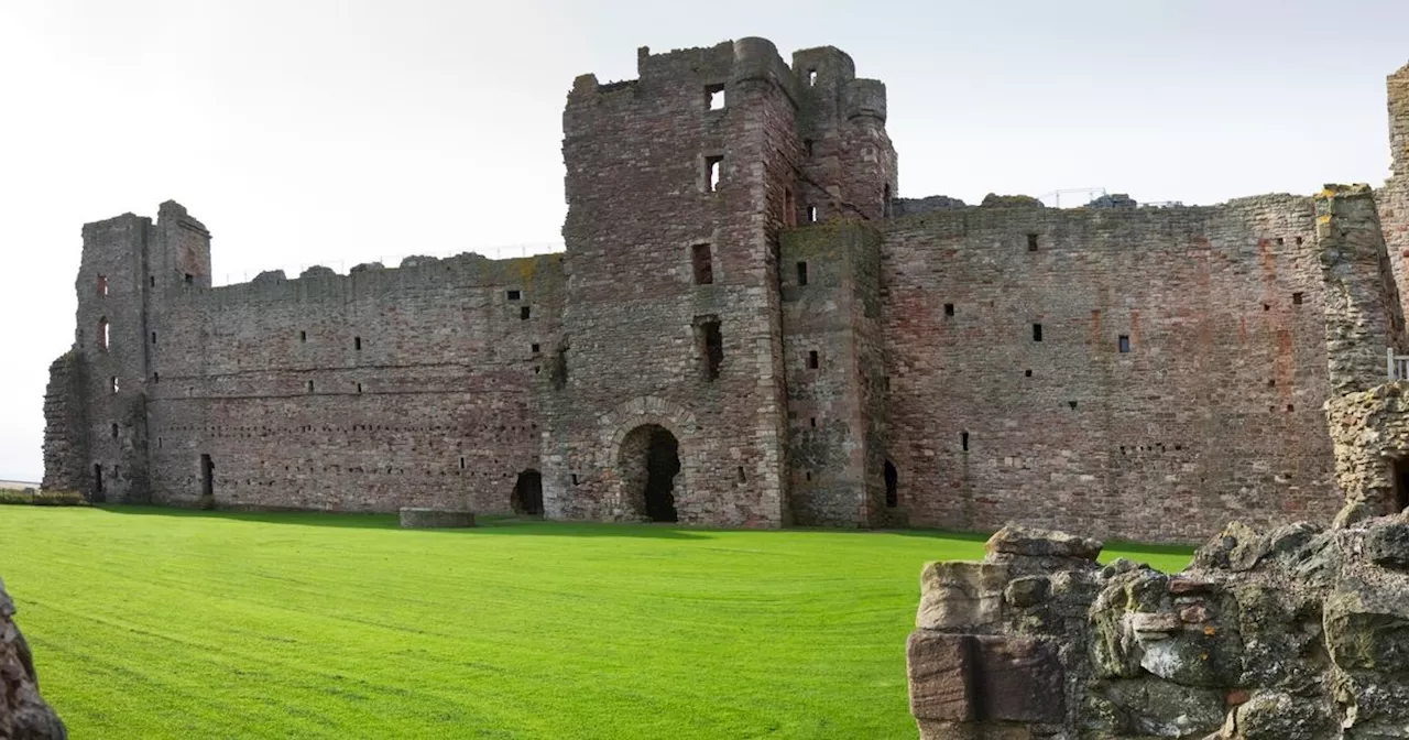 The 'haunted' Scottish castle where two creepy ghost photos were captured