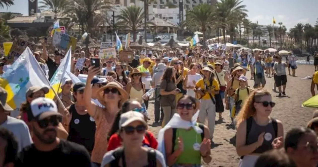 UK tourists in Lanzarote and Tenerife 'forced to flee' and ordered to 'go home'