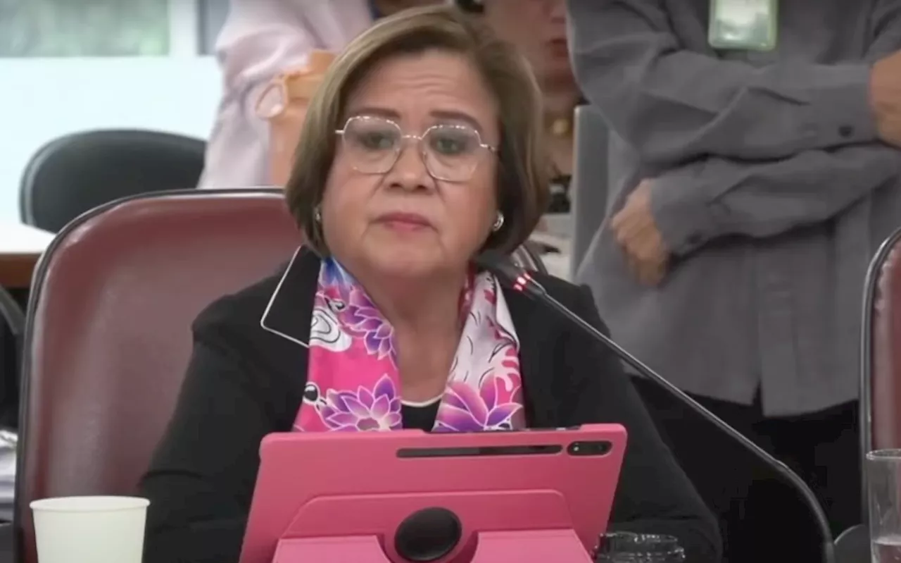 De Lima: Gov't can't stop ICC from investigating Duterte's drug war