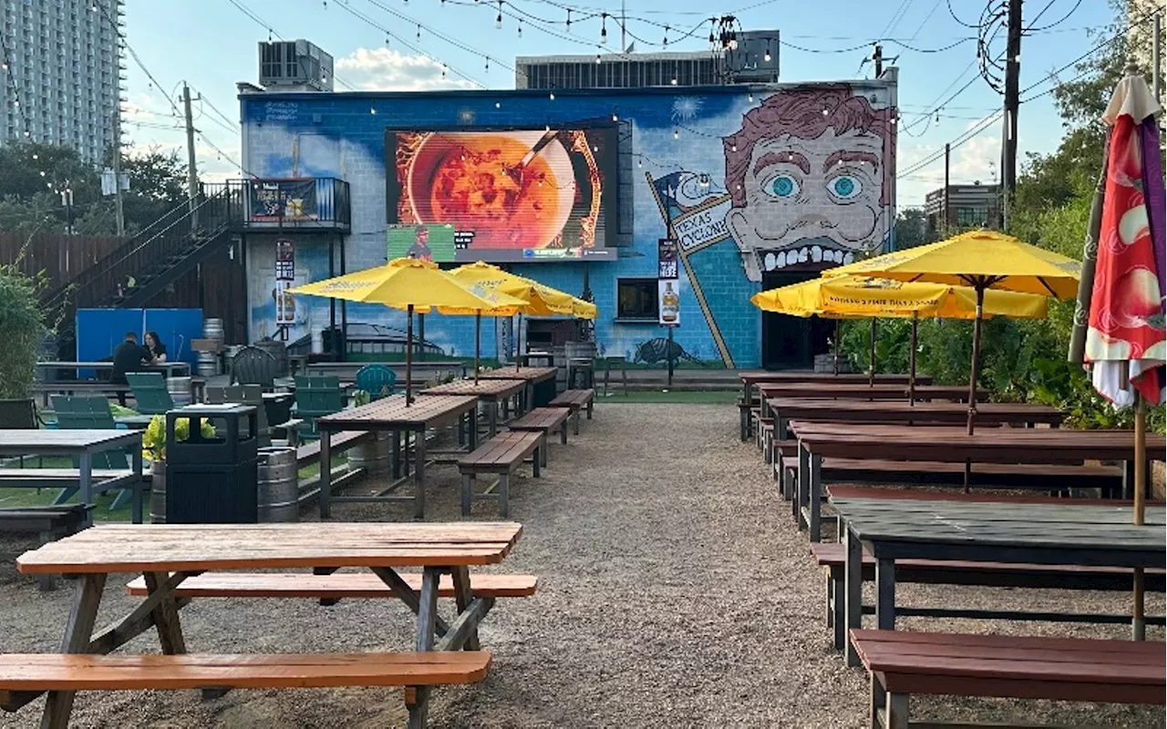 Best Of Houston® 2024: Bar Patio