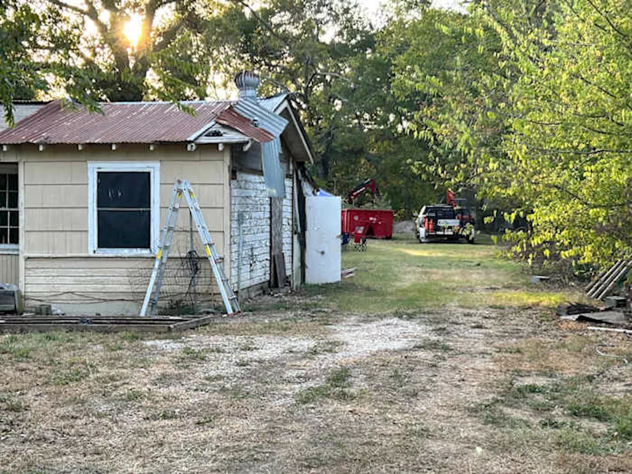 Police, EquuSearch searching for person in west Houston who may have been missing for a decade