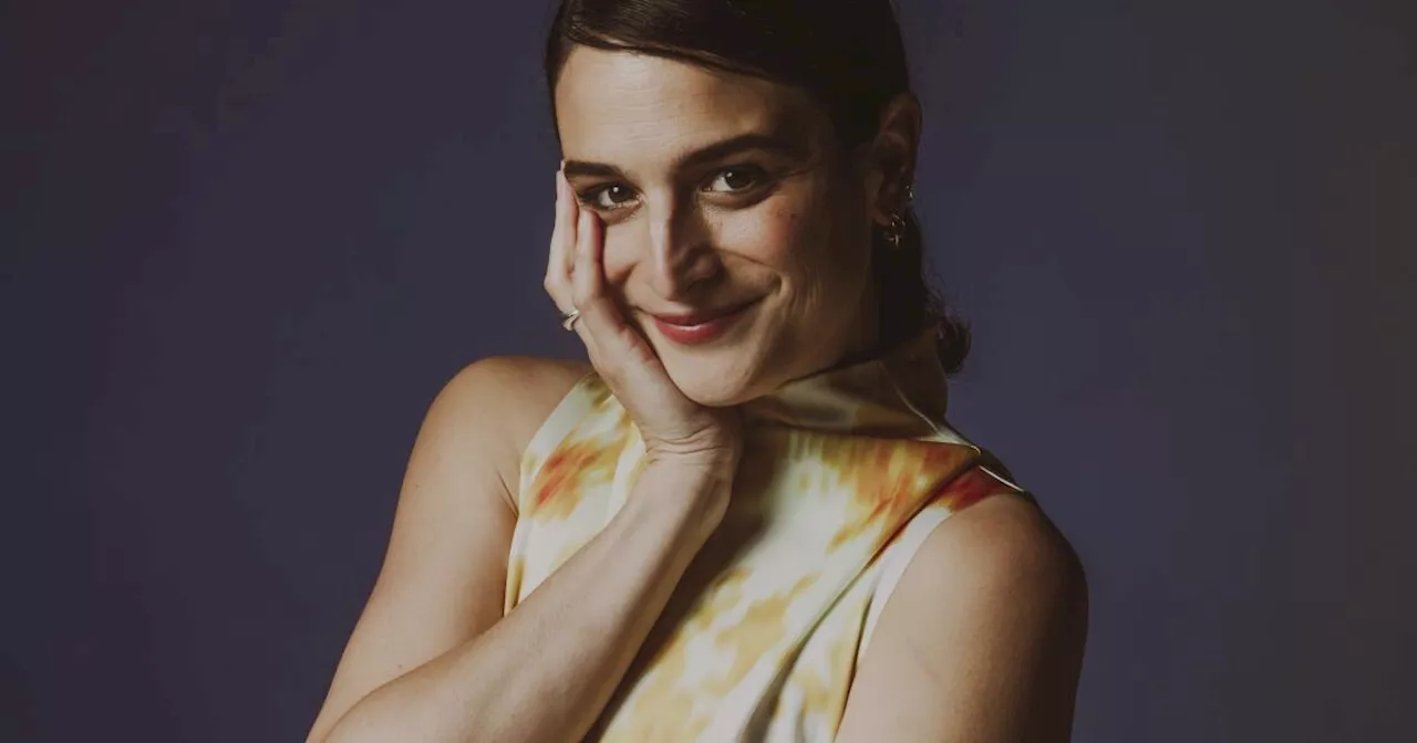 Pregnancy through the eyes of Jenny Slate, shocking bodily revelations and all