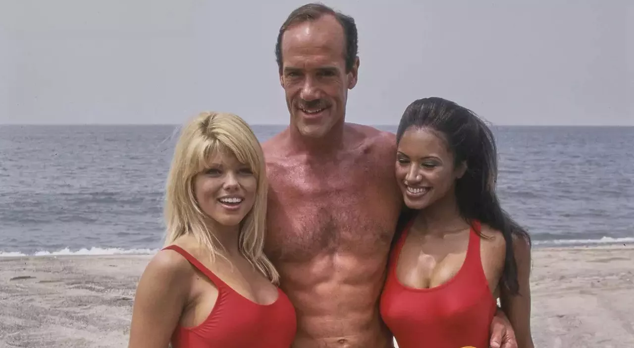 Michael Newman, morto l'attore di Baywatch: aveva 68 anni e soffriva di Parkinson