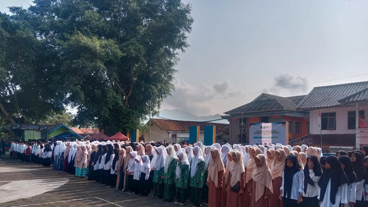 Momen Istimewa Hari Santri Nasional, Istigasah Kubro 22 Jam Nonstop Ribuan Santri Garut