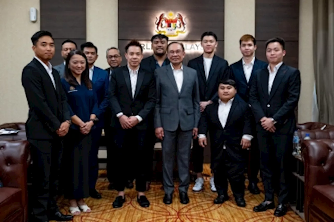 ‘Thanks for ensuring Jalur Gemilang flew in Paris’: PM Anwar lauds ‘magnificent seven’ athletes for Olympics, Paralympics success