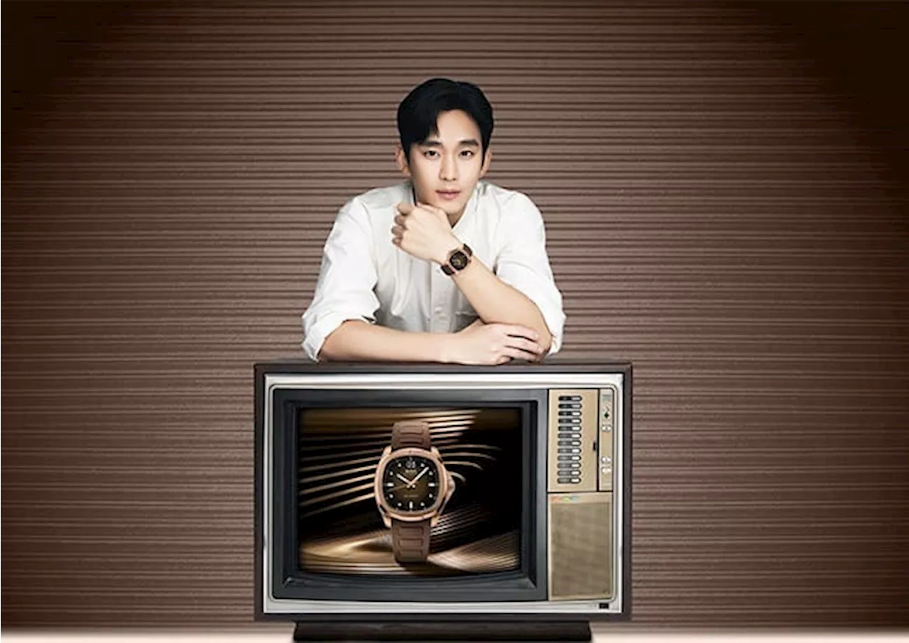 Kim Soo-hyun Pilih Jam Tangan Terinspirasi dari TV Jadul