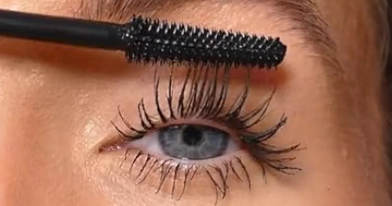 Boots 'holy grail' 48,000-rating mascara £9 in cheaper than £10 Tuesday sale