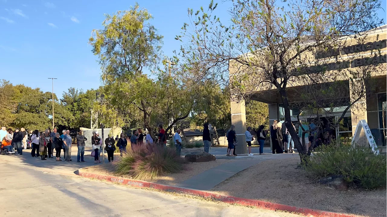 How many people voted each day in Tarrant County?