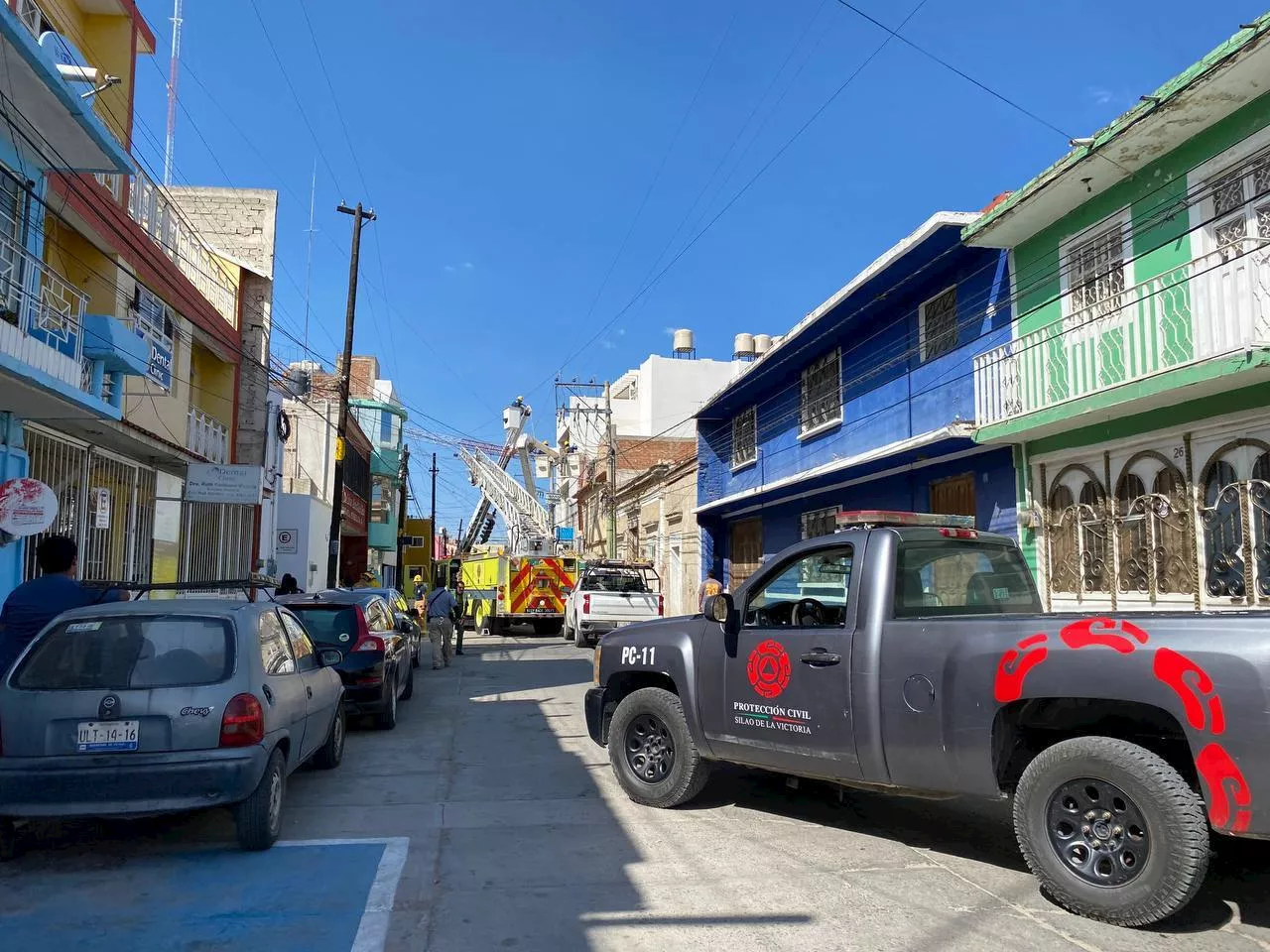 Cae antena de la FGE Guanajuato en Silao y explota transformador