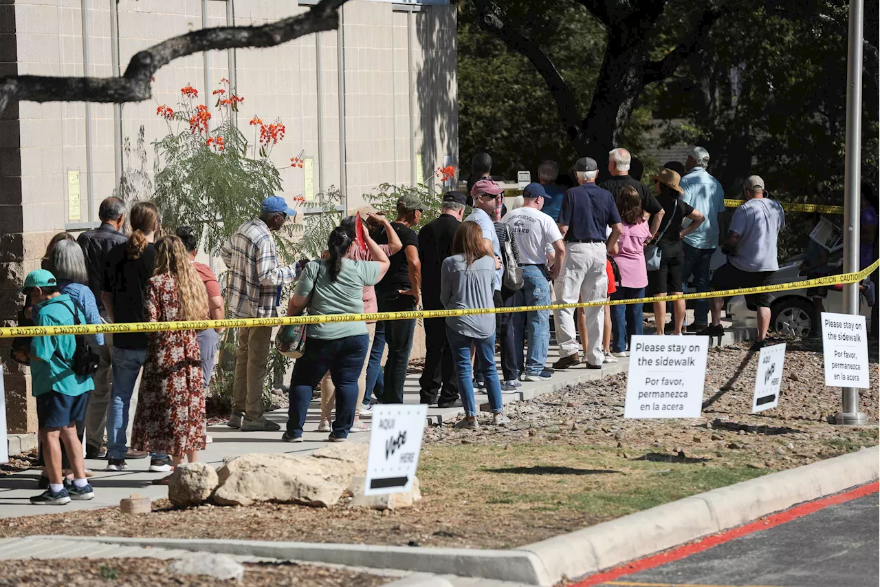 Bexar County voters blow 2020 turnout out of the water on first day of early voting