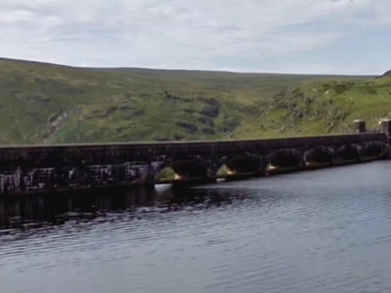 Police pull body in wetsuit from Powys reservoir