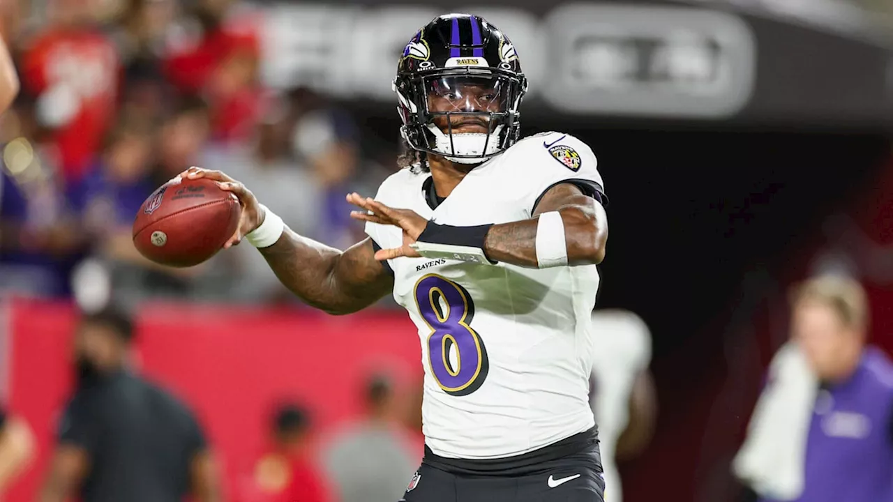 Baltimore Ravens' Lamar Jackson Even Blocked During Insane Performance