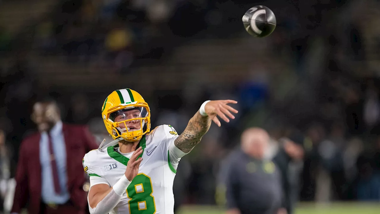 Oregon Ducks Quarterback Dillon Gabriel Previews Illinois Matchup