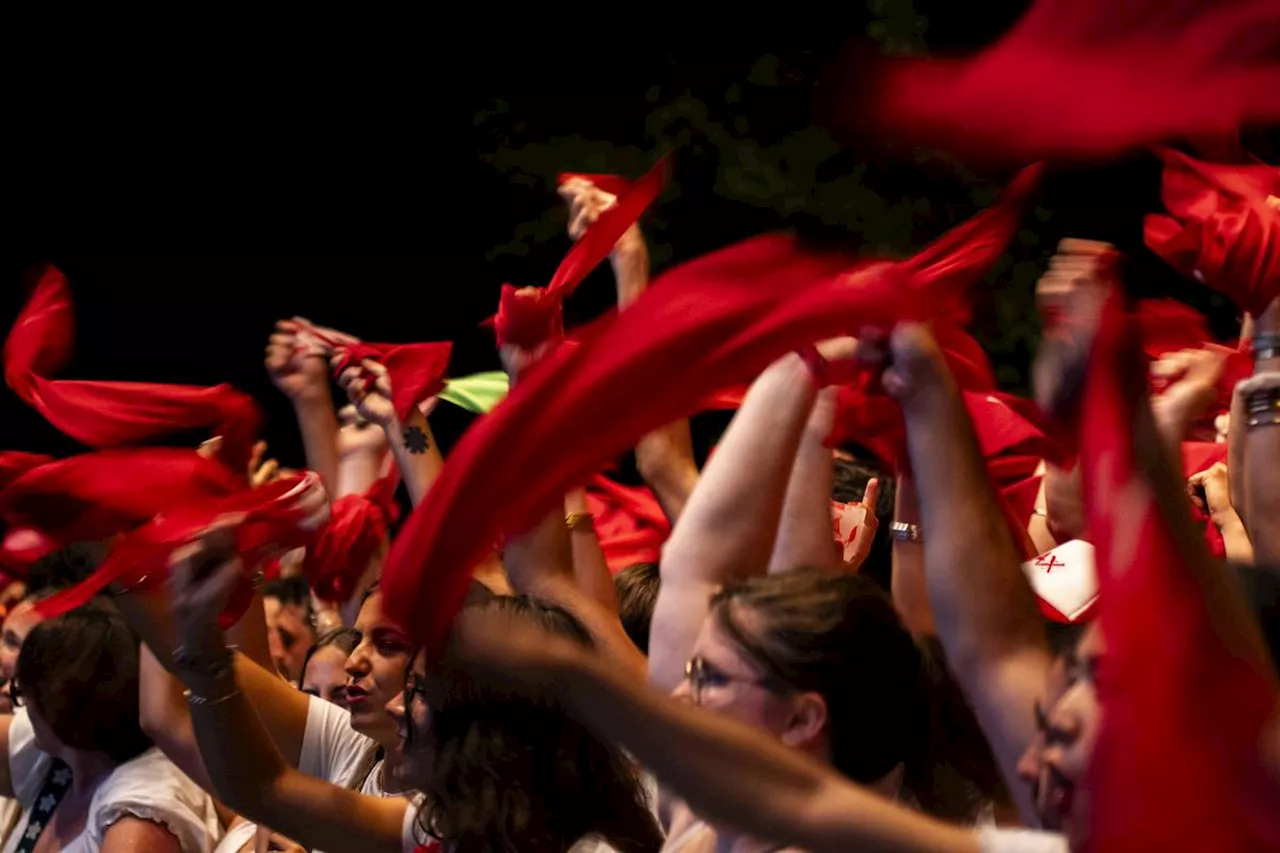 Après la bataille entre Bayonne et Mont-de-Marsan, quelles sont les dates des autres ferias dans les Landes ?