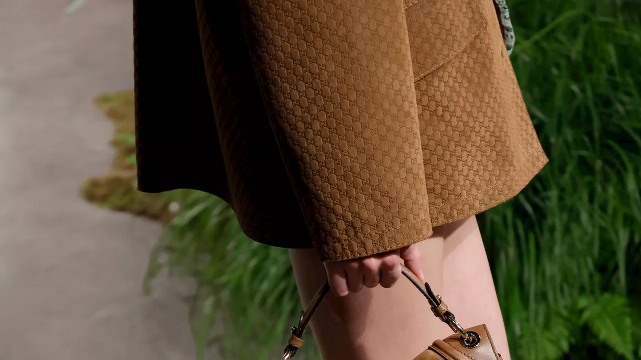 Ce sac Gucci aux accents 70's est la valeur sûre de la saison