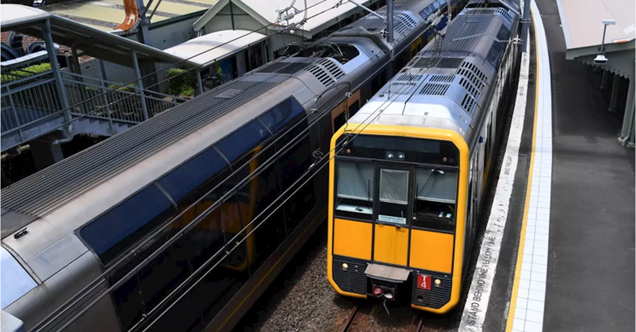 Snap rail strike causing disruption for Sydney commuters