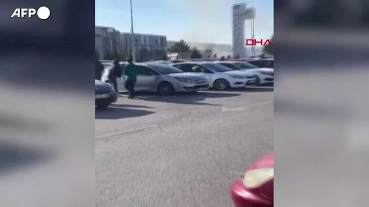 Attacco terroristico ad Ankara, almeno dieci morti: ci sarebbero ostaggi