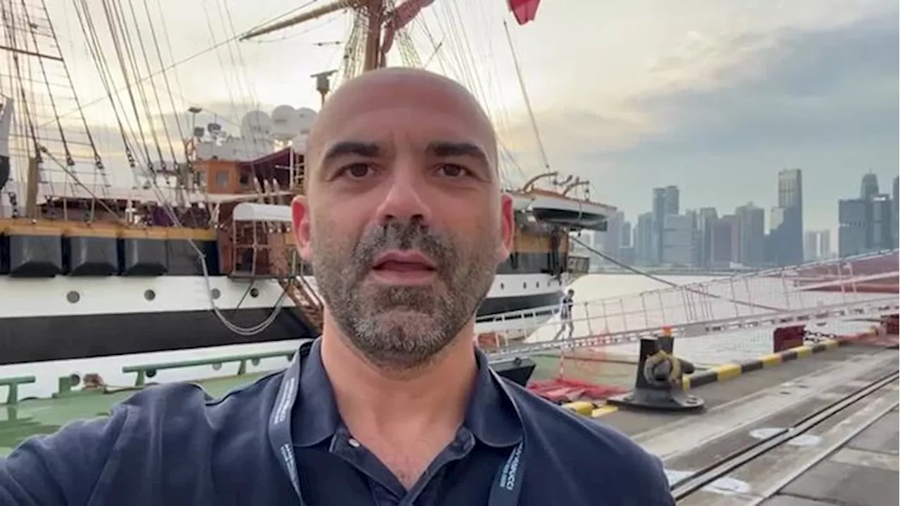 L'Amerigo Vespucci a Singapore, prima volta nella sua storia