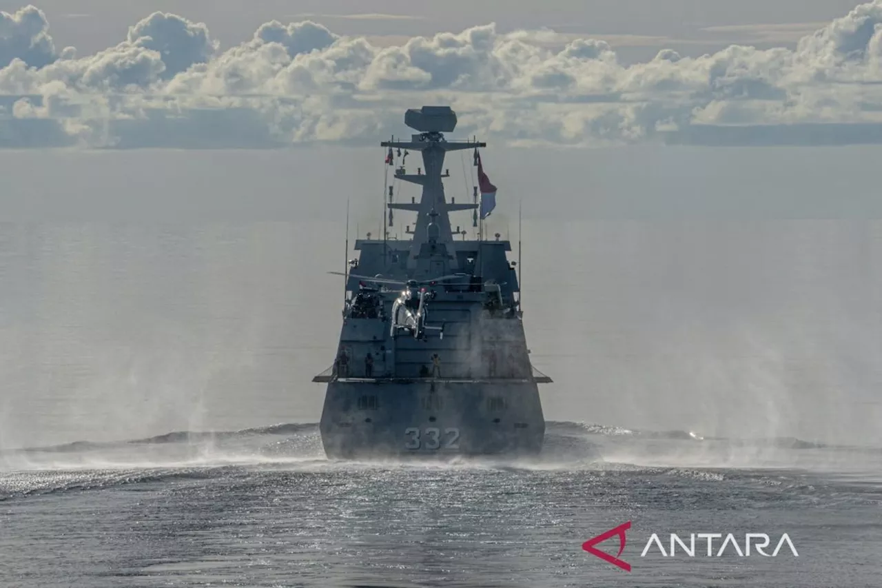 TNI AL-AL Rusia latihan perang perdana di Surabaya 4–8 November