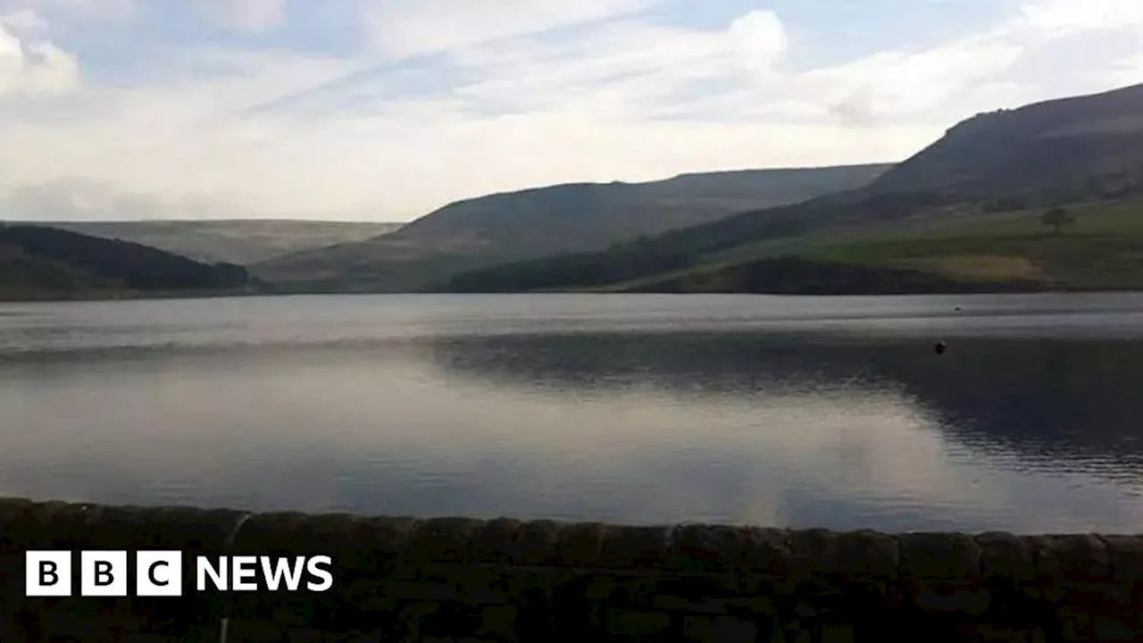 Dovestone Reservoir: Body found in missing paddleboarder search