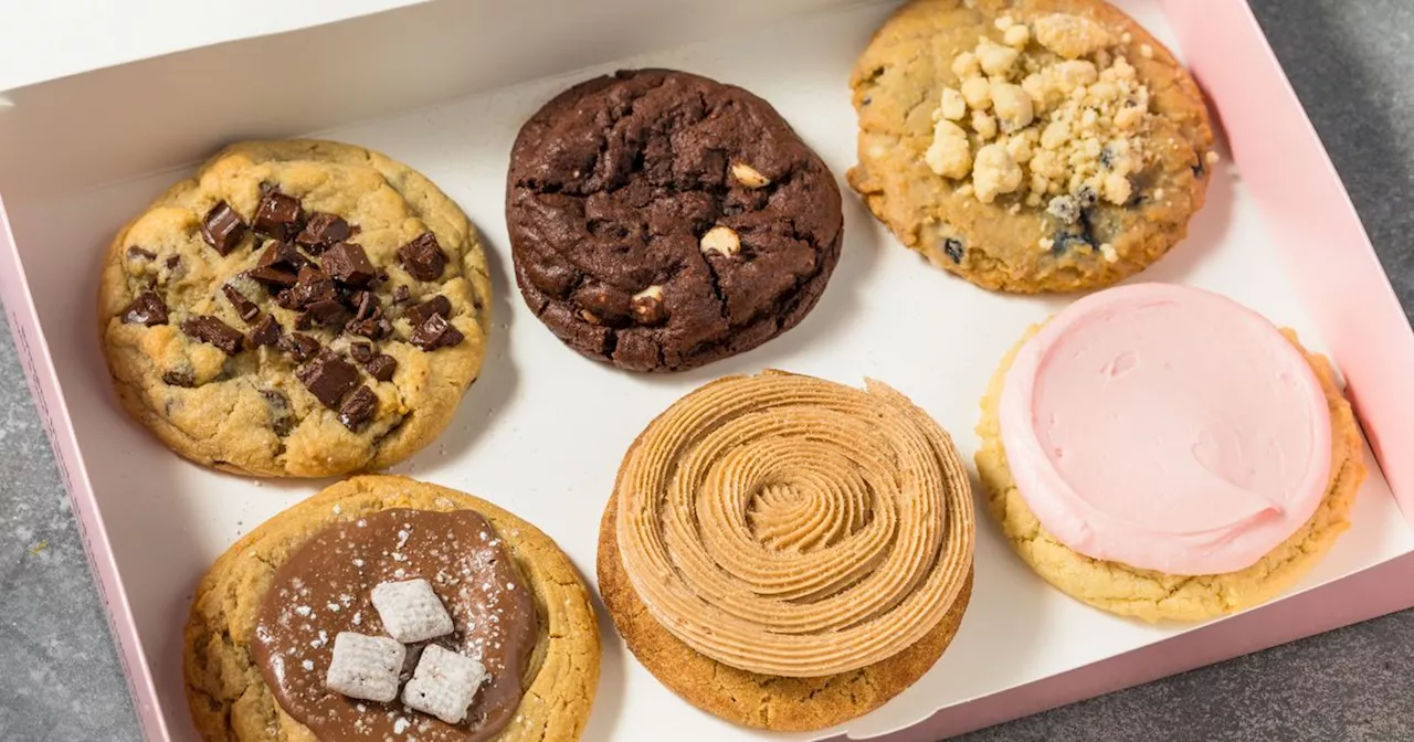 Crumbl Cookies to open first Toronto location next month