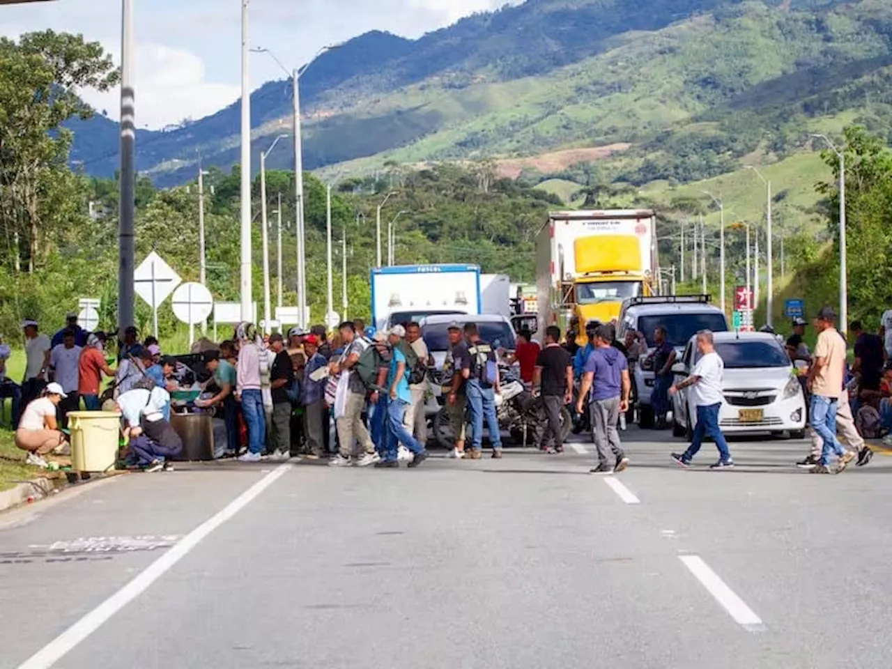 En El Bagre, Antioquia, también adoptaron medidas de seguridad por el paro minero