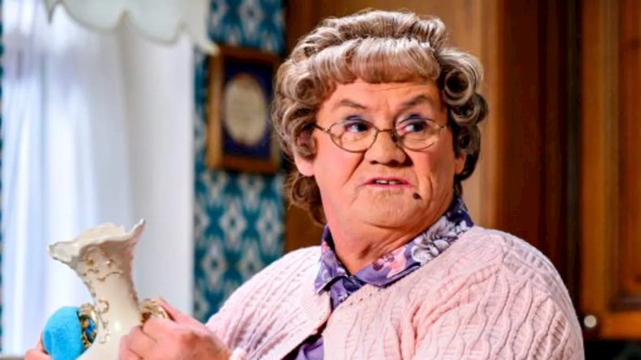 Mrs Brown's Boys star Brendan O'Carroll mounts extraordinary defence of N-word jokes