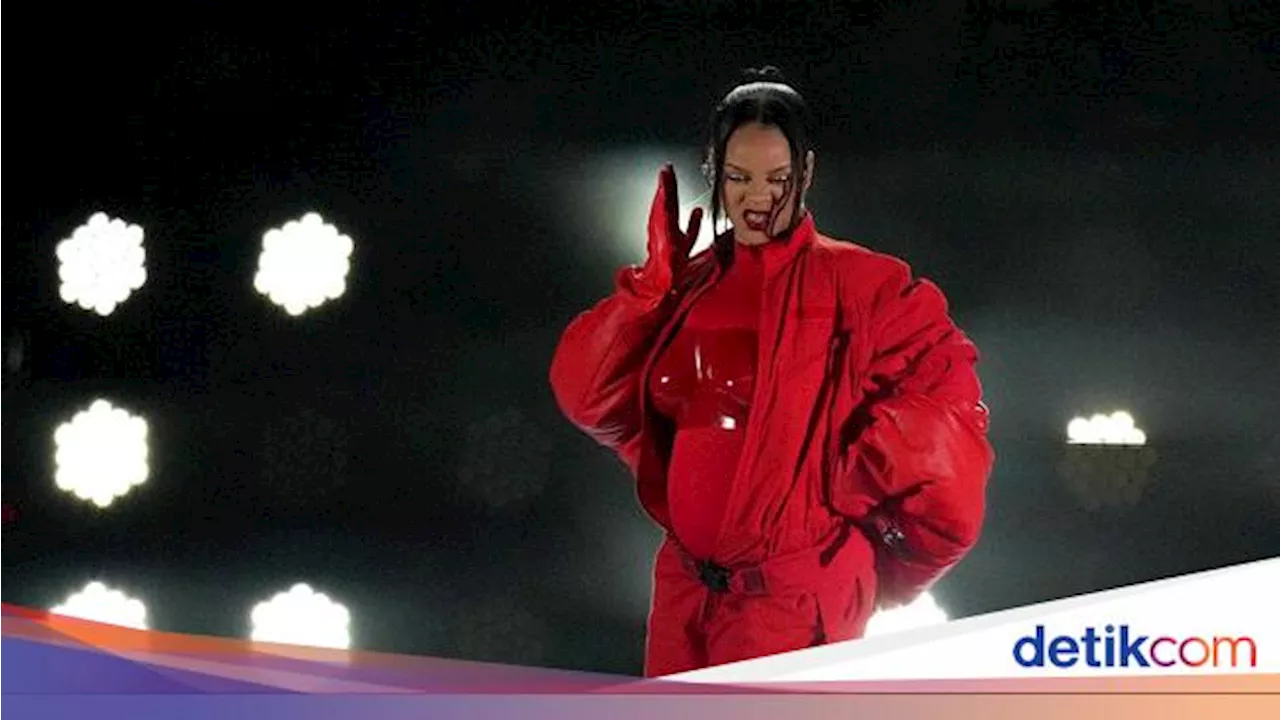 Beyonce Jadi Alasan Rihanna Belum Rilis Album Baru Setelah 8 Tahun?