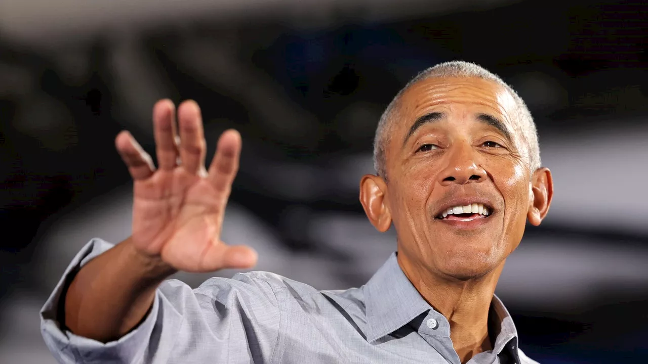 Watch Barack Obama Rap ‘Lose Yourself’ at a Harris Campaign Rally in Detroit