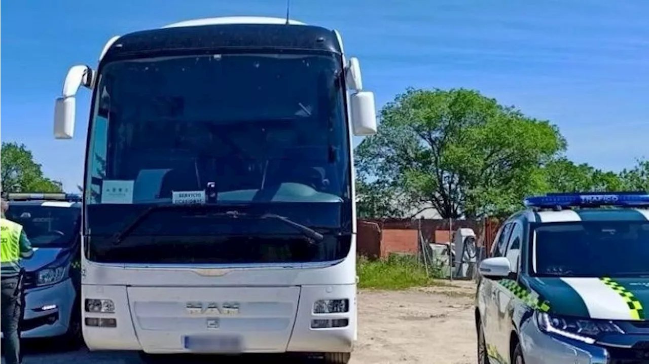 Denunciado en Cáceres el conductor sin carnet de un autobús escolar