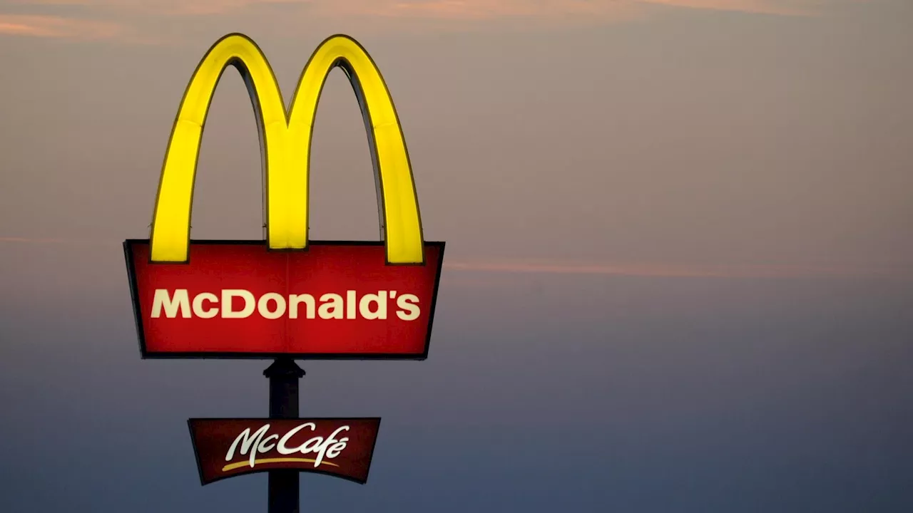 Investigan a McDonald's por un brote de E.coli en Estados Unidos