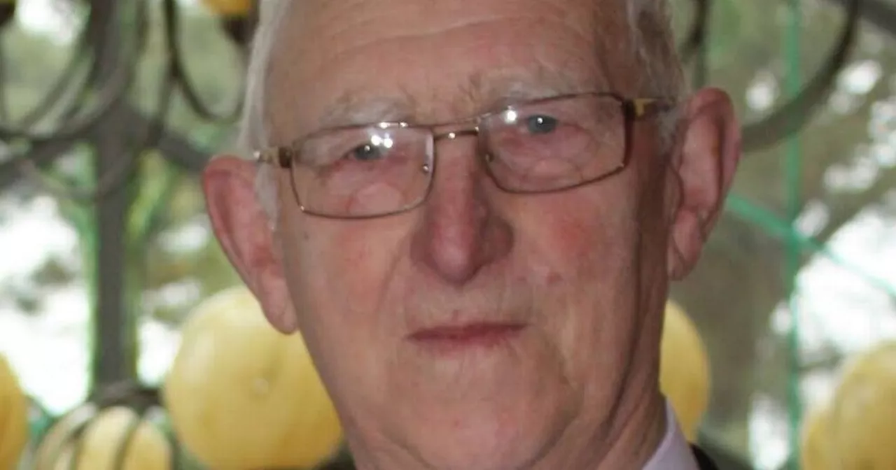 Tears as mourners hear how 90 year-old hero died saving woman's life